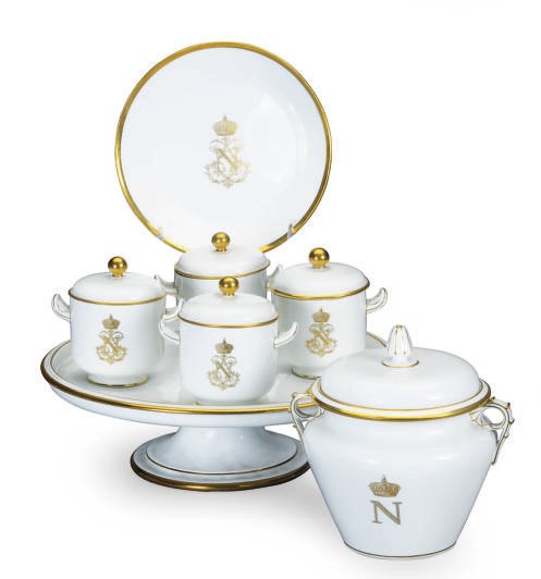 A GROUP OF NAPOLEON III PORCELAIN GILT WHITE DESSERT WARES,