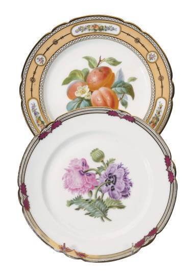 TWO SETS OF PARIS PORCELAIN DESSERT PLATES AND A GERMAN CIRCULAR SERVING DISH,
