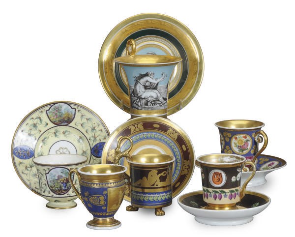 A GROUP OF FIVE FRENCH PORCELAIN CUPS AND SAUCERS,
