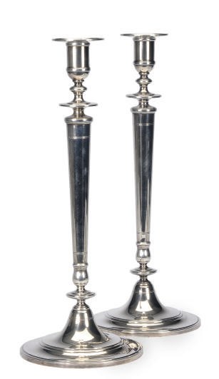 A LARGE PAIR OF AMERICAN SILVER CANDLESTICKS,