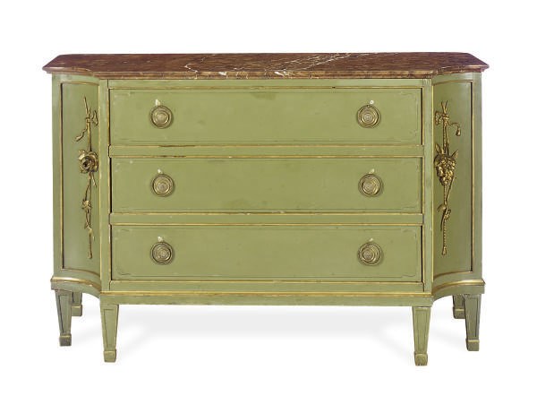 A GREEN-PAINTED AND PARCEL-GILT MARBLE TOP COMMODE,