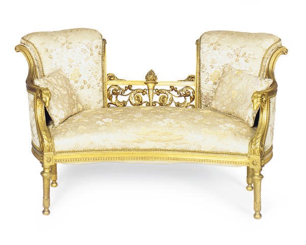 A FRENCH GILTWOOD AND UPHOLSTERED CANAPE,