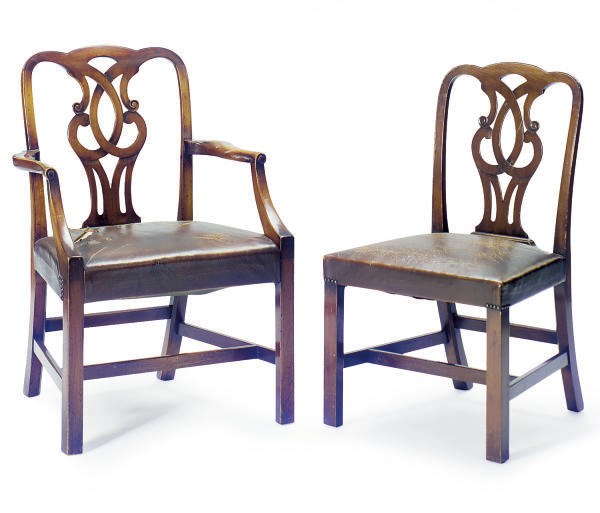 A SET OF SIX ENGLISH MAHOGANY DINING CHAIRS,