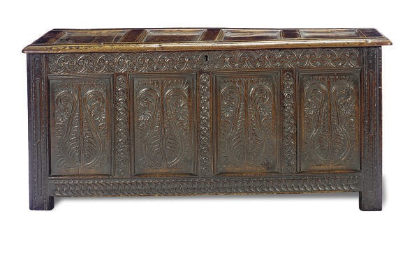 AN ENGLISH OAK COFFER,
