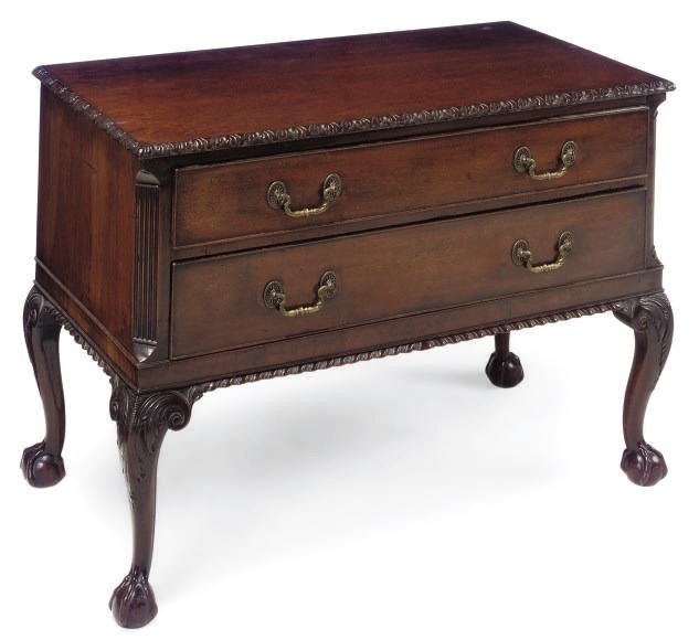A MAHOGANY CHEST