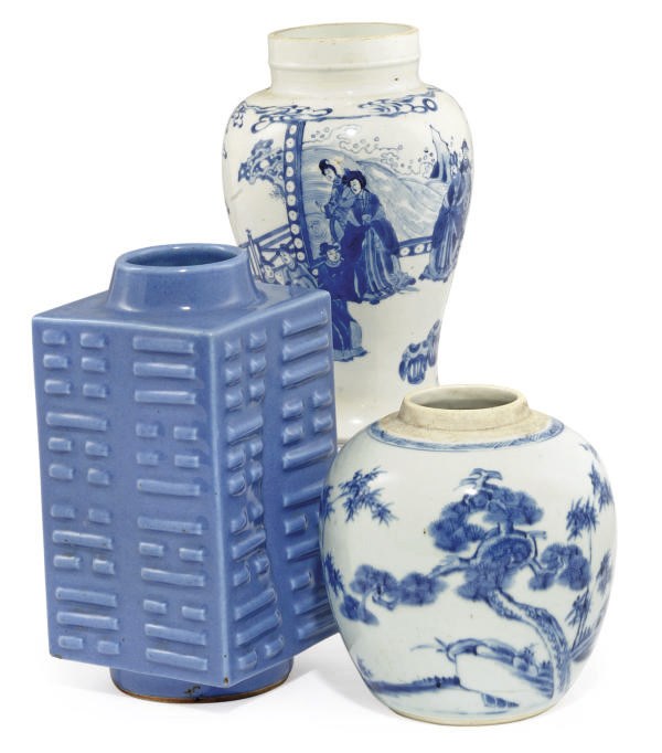 A GROUP OF THREE CHINESE CERAMICS