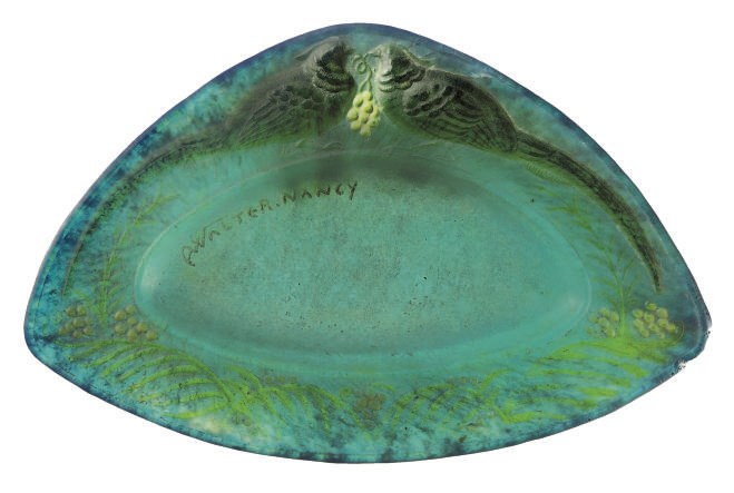 AN ALMARIC WALTER PÂTE-DE-VERRE VIDE-POCHE