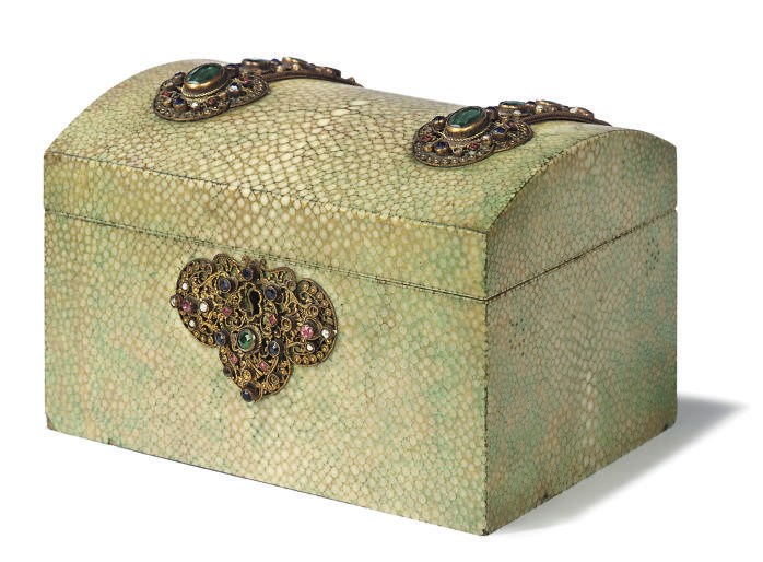 A SHAGREEN VENEERED CASKET