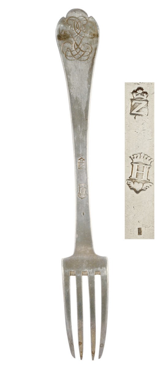 A RARE FRENCH PROVINCIAL SILVER TREFID FORK OF GOOD GAUGE