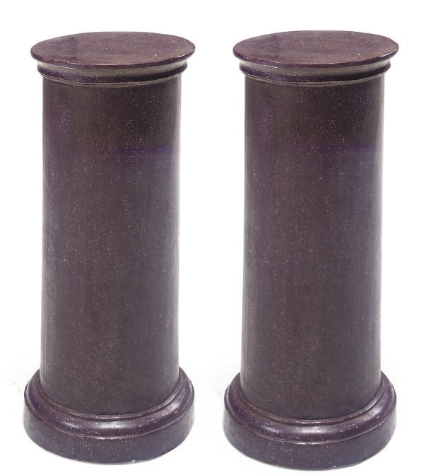 A PAIR OF SIMULATED PORPHYRY PEDESTALS