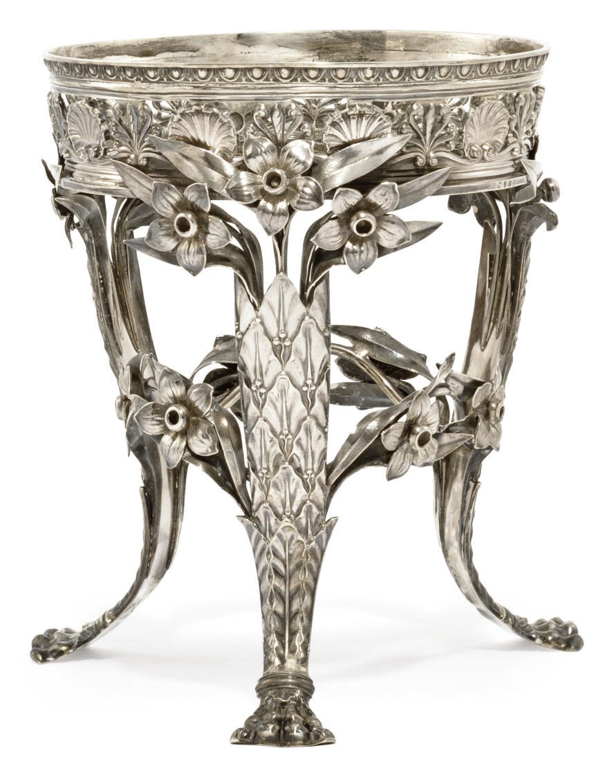 A GEORGE III SILVER COMPORT STAND