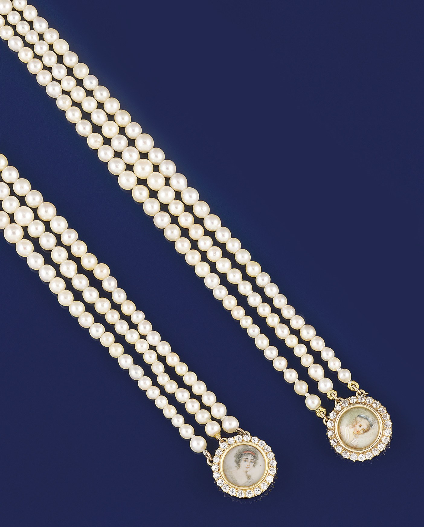 Two cultured pearl bracelets