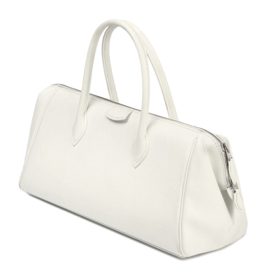 A SNOW WHITE PARIS-BOMBAY HANDBAG