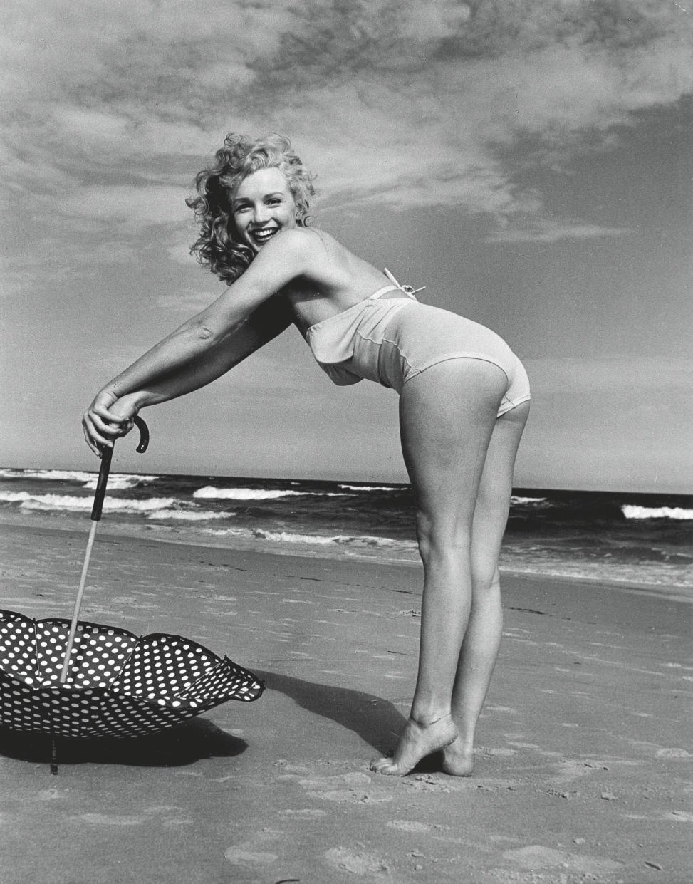 ANDRE DE DIENES (1913-1985)