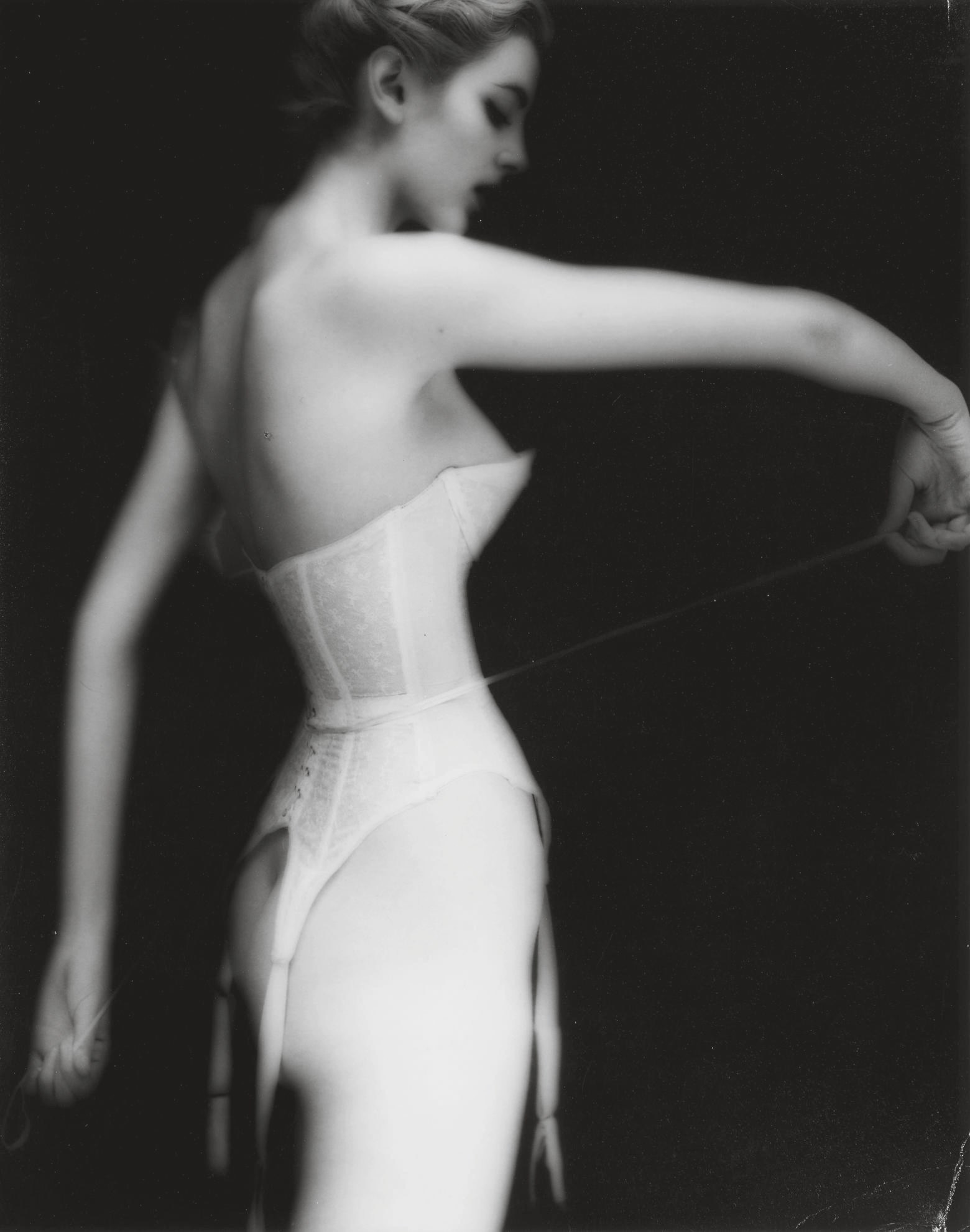 LILLIAN BASSMAN (B. 1917)
