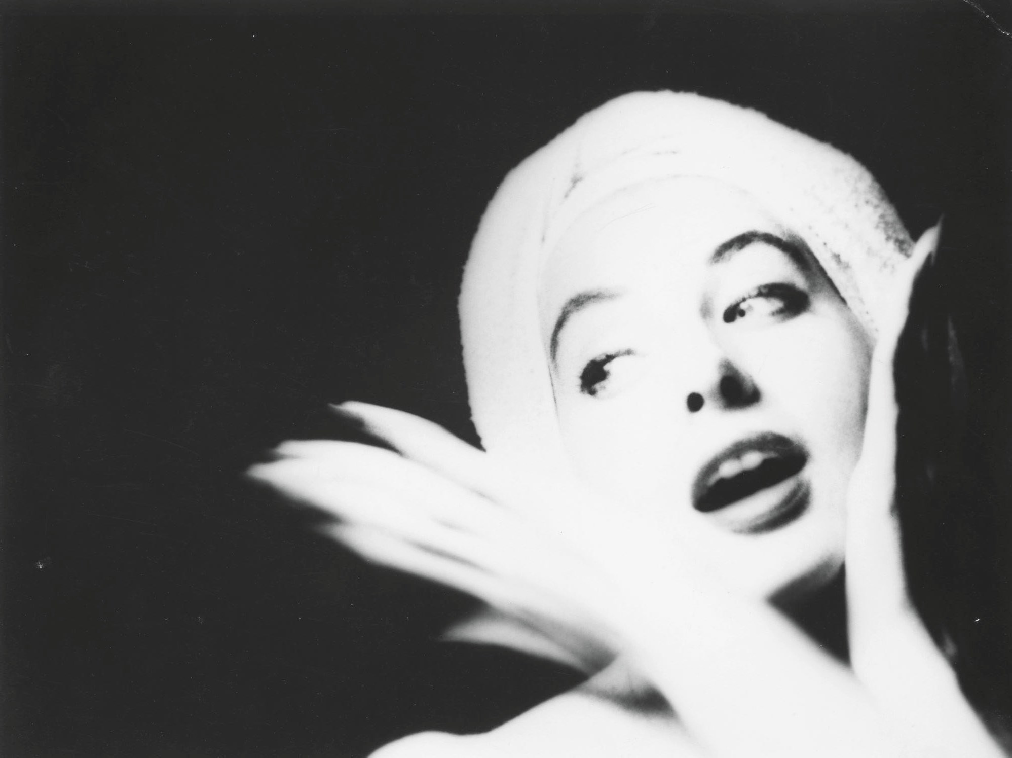 LILLIAN BASSMAN (B. 1917)