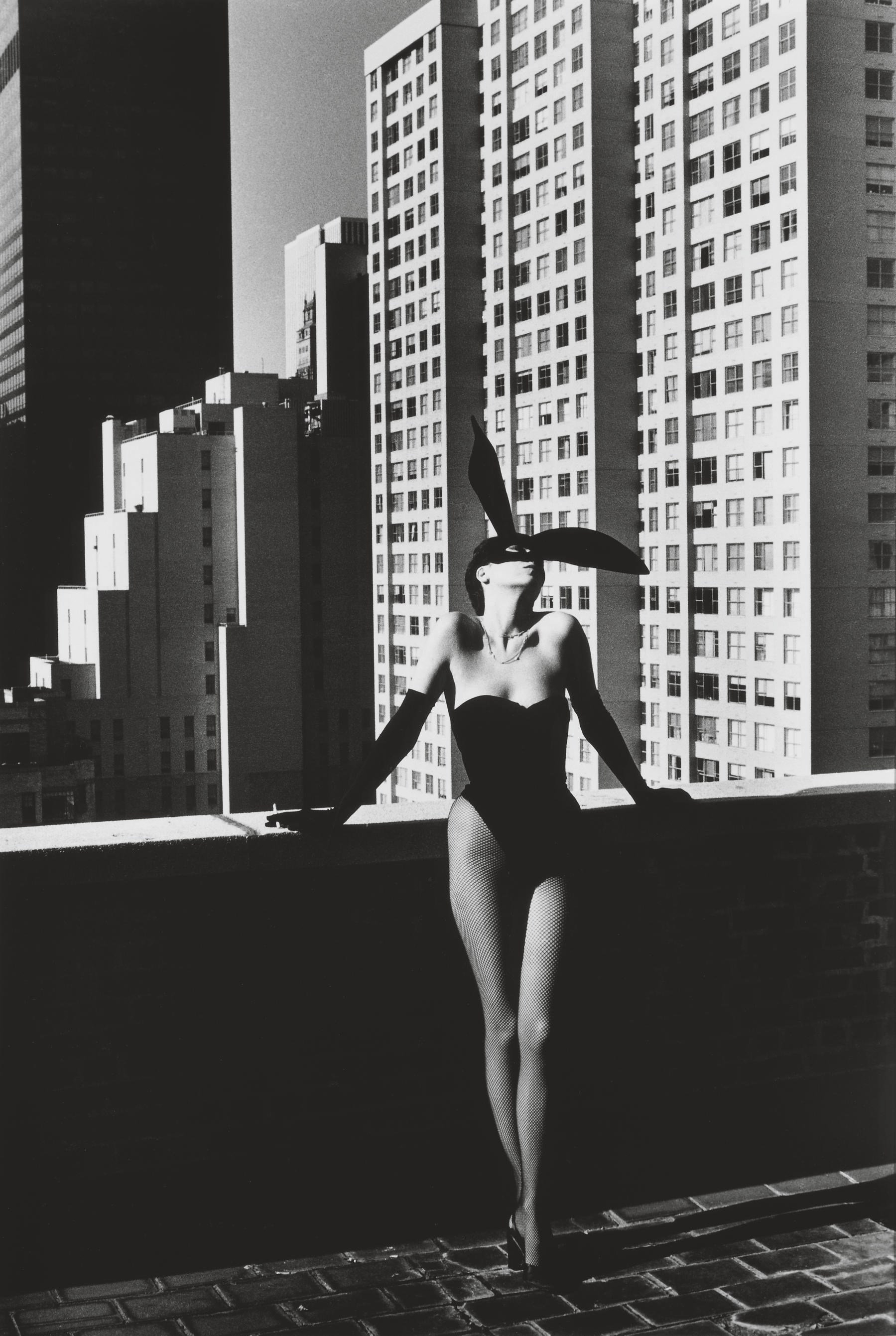 HELMUT NEWTON (1920-2004)