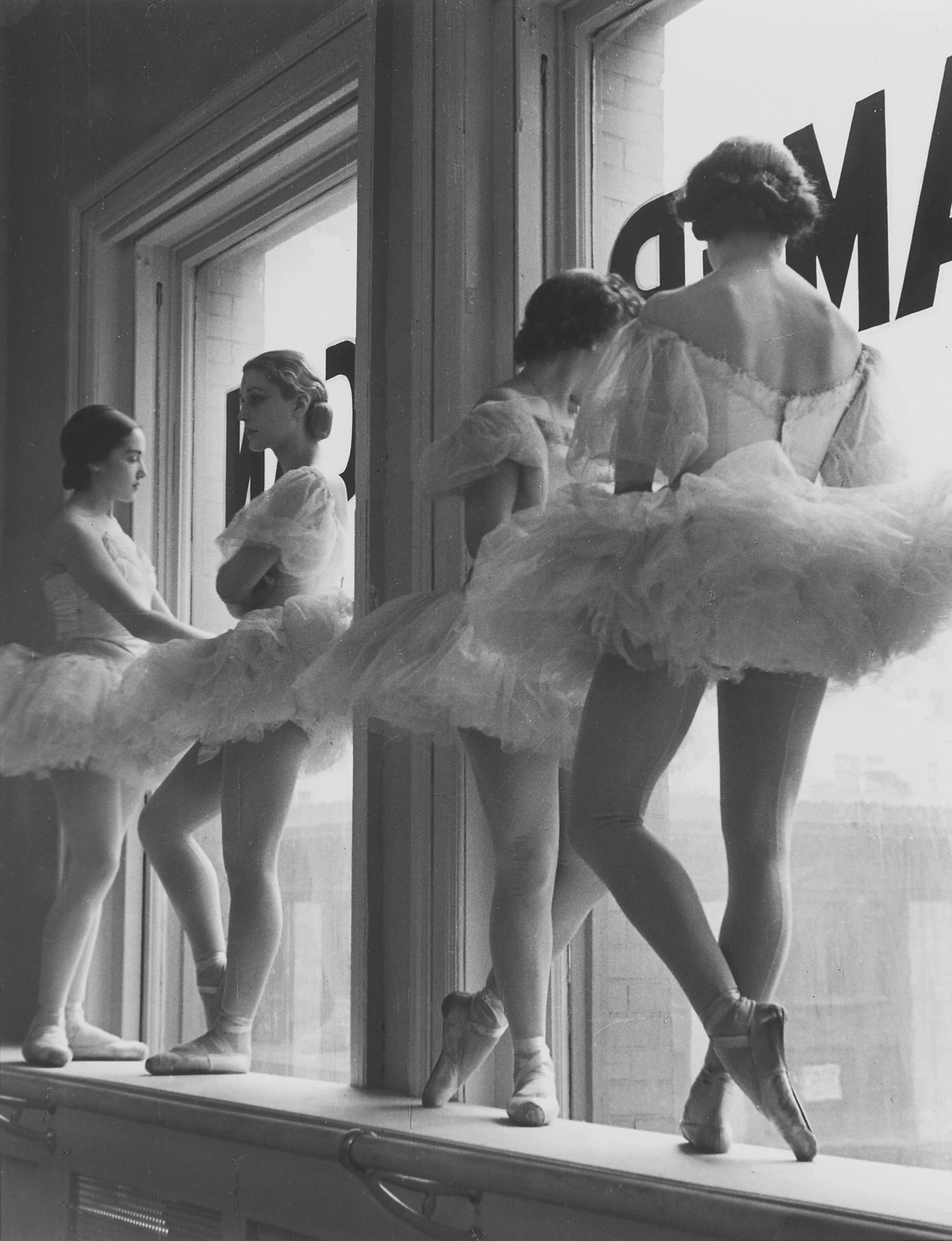 ALFRED EISENSTAEDT (1898-1995)