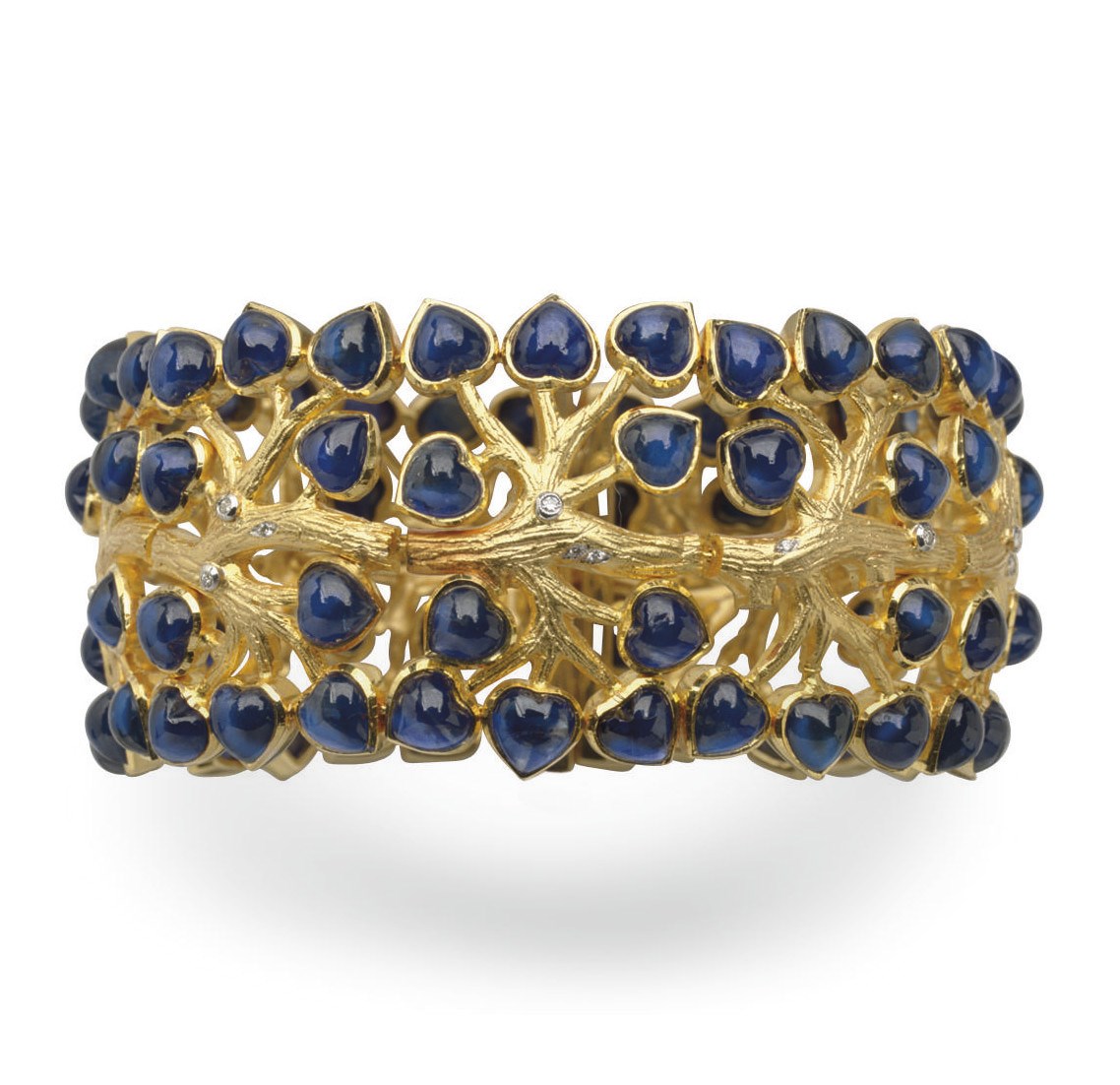 A SAPPHIRE, DIAMOND AND GOLD BRACELET