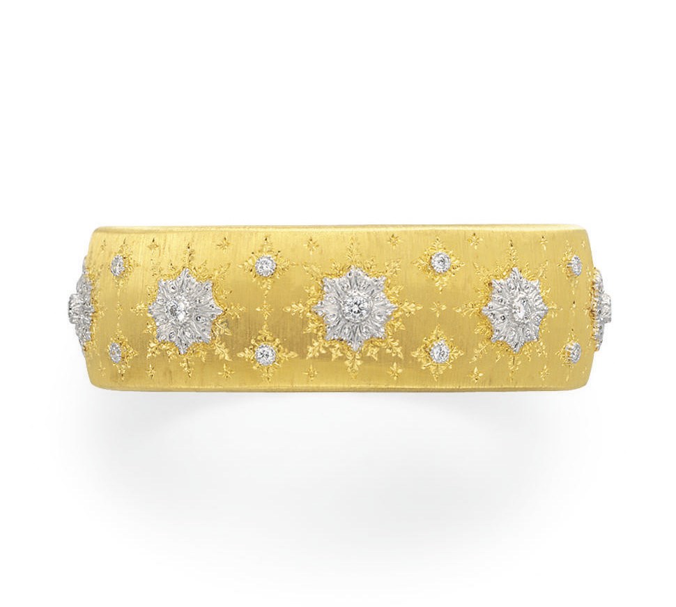 A DIAMOND AND GOLD BRACELET, BY BUCCELLATI