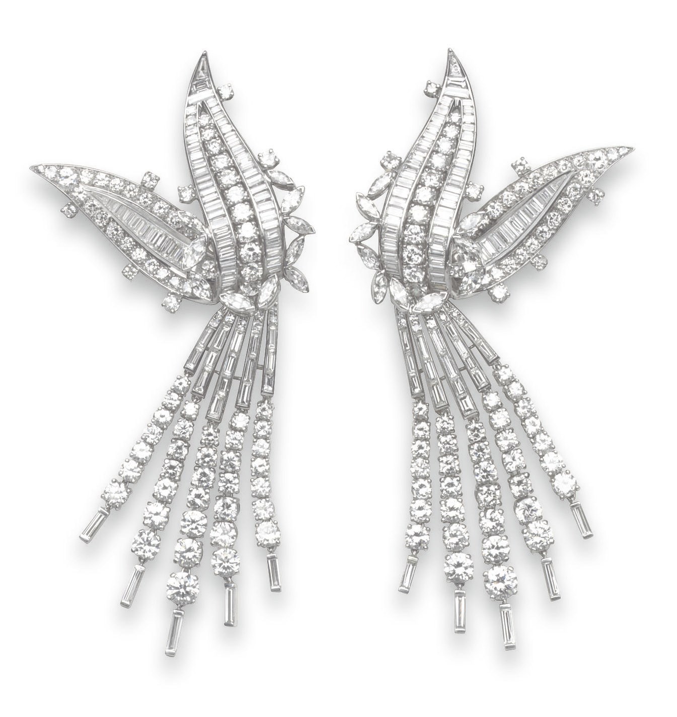 A PAIR OF DIAMOND EAR PENDANTS
