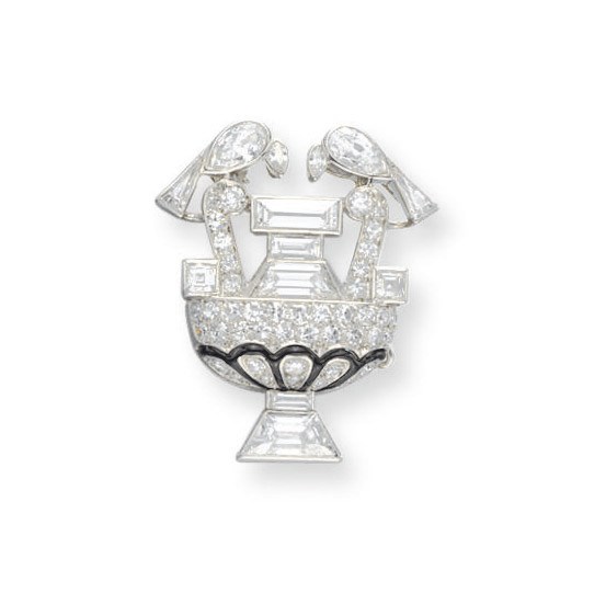 AN ART DECO DIAMOND AND ONYX "LOVEBIRD" BROOCH, BY CARTIER