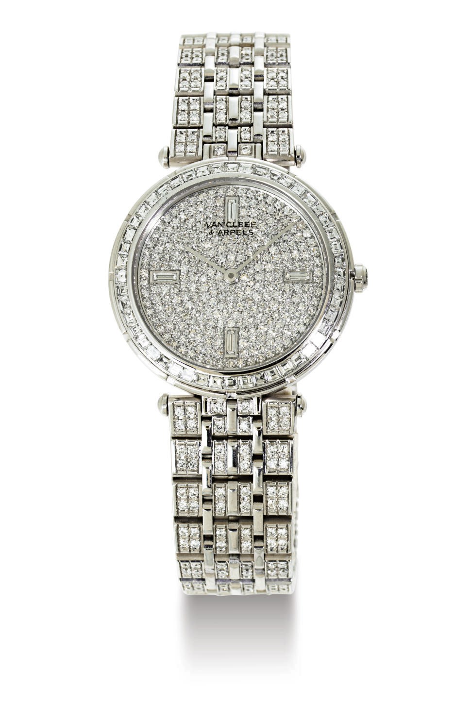 VAN CLEEF AND ARPELS.  A FINE 18K WHITE GOLD AND DIAMOND WRISTWATCH WITH BRACELET