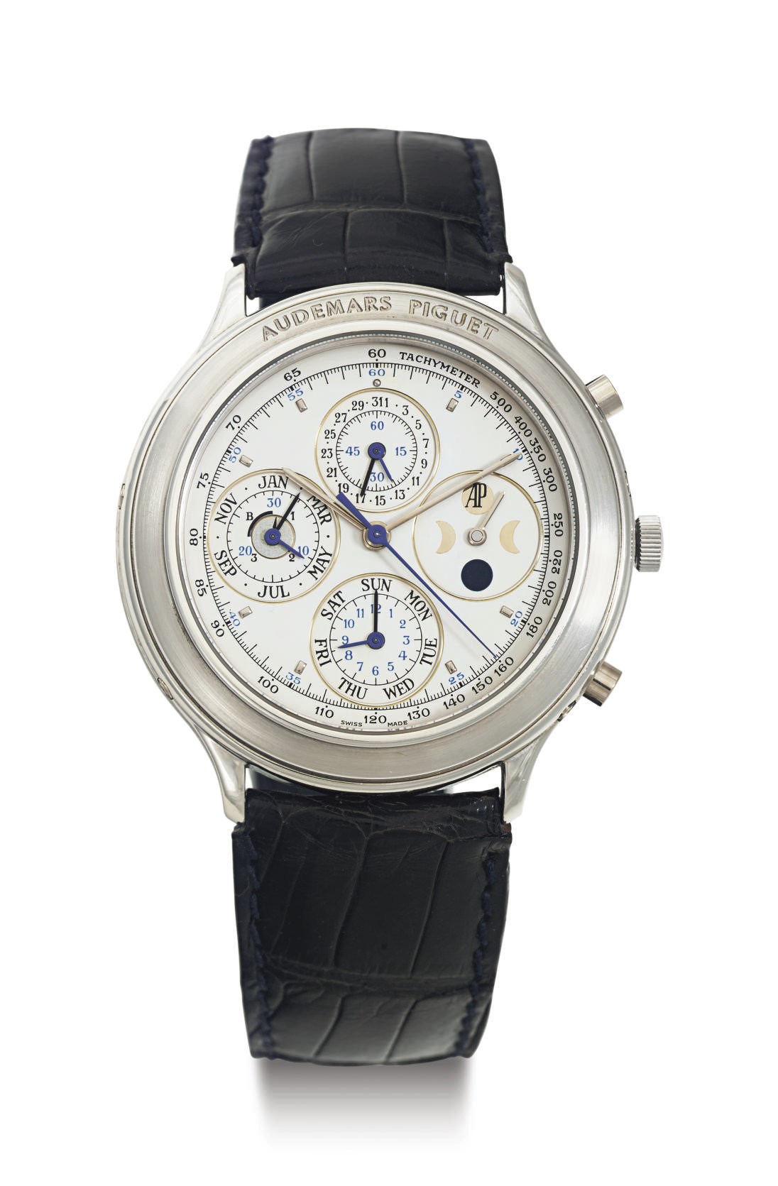 AUDEMARS PIGUET. A FINE PLATINUM AUTOMATIC PERPETUAL CALENDAR CHRONOGRAPH WRISTWATCH WITH MOON PHASES