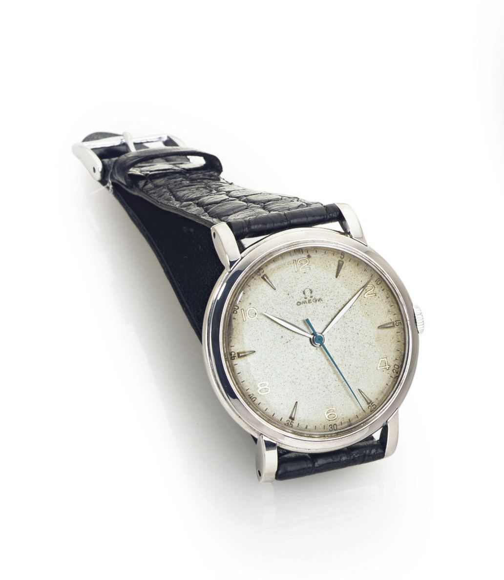 OMEGA.  AN OVERSIZED STAINLESS STEEL WRISTWATCH WITH CENTER SECONDS