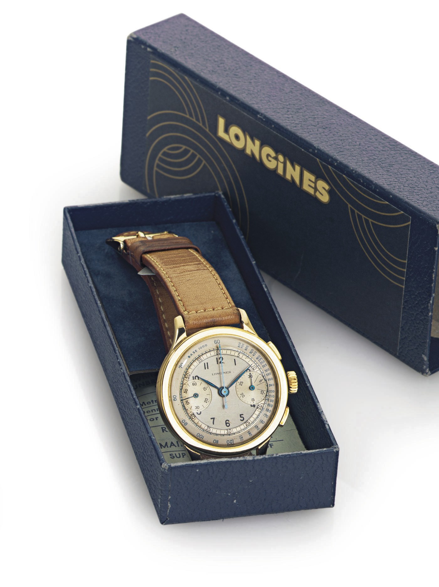 LONGINES. A 14K GOLD CHRONOGRAPH WRISTWATCH