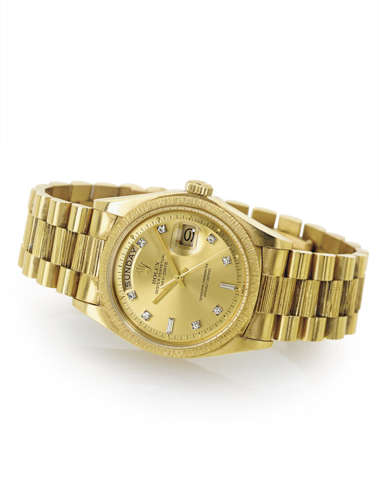 ROLEX. AN 18K GOLD AUTOMATIC WRISTWATCH WITH DAY, DATE CENTER SECONDS AND BRACELET