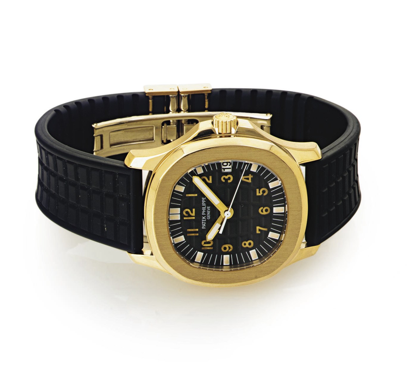 PATEK PHILIPPE. AN 18K GOLD AUTOMATIC WRISTWATCH WITH CENTER SECONDS AND DATE