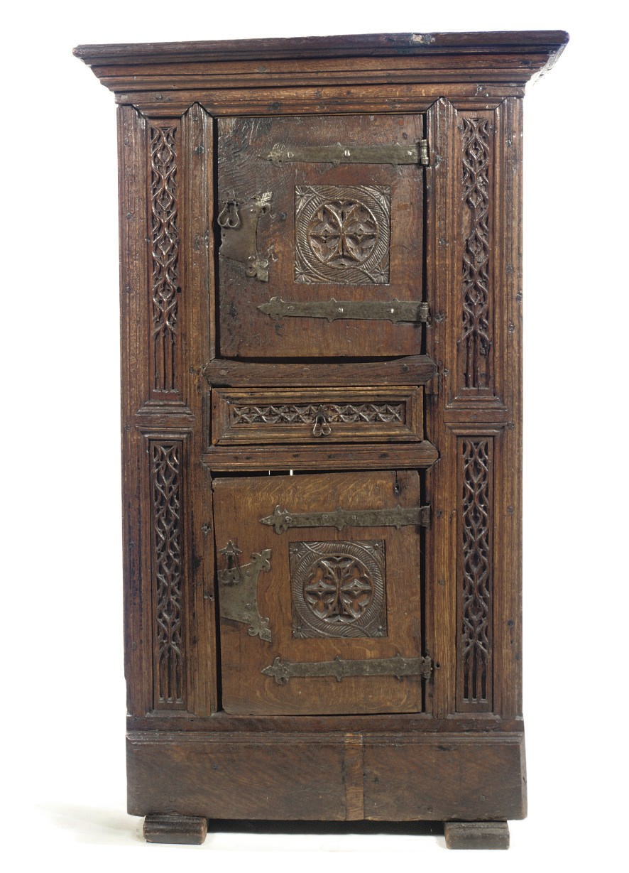 A NORTH EUROPEAN OAK CUPBOARD