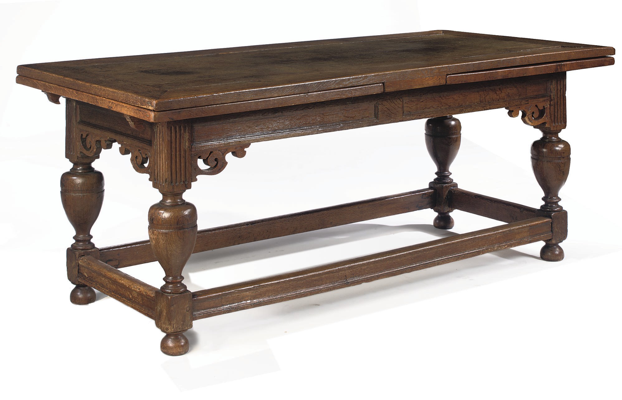 A DUTCH OAK DRAW-LEAF TABLE