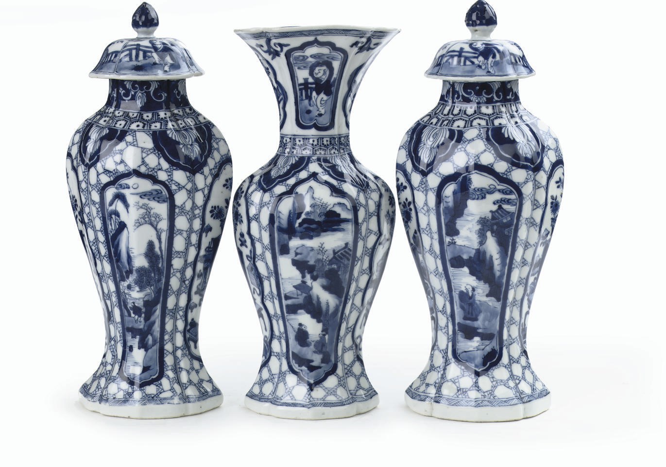 A Chinese blue and white three-piece garniture