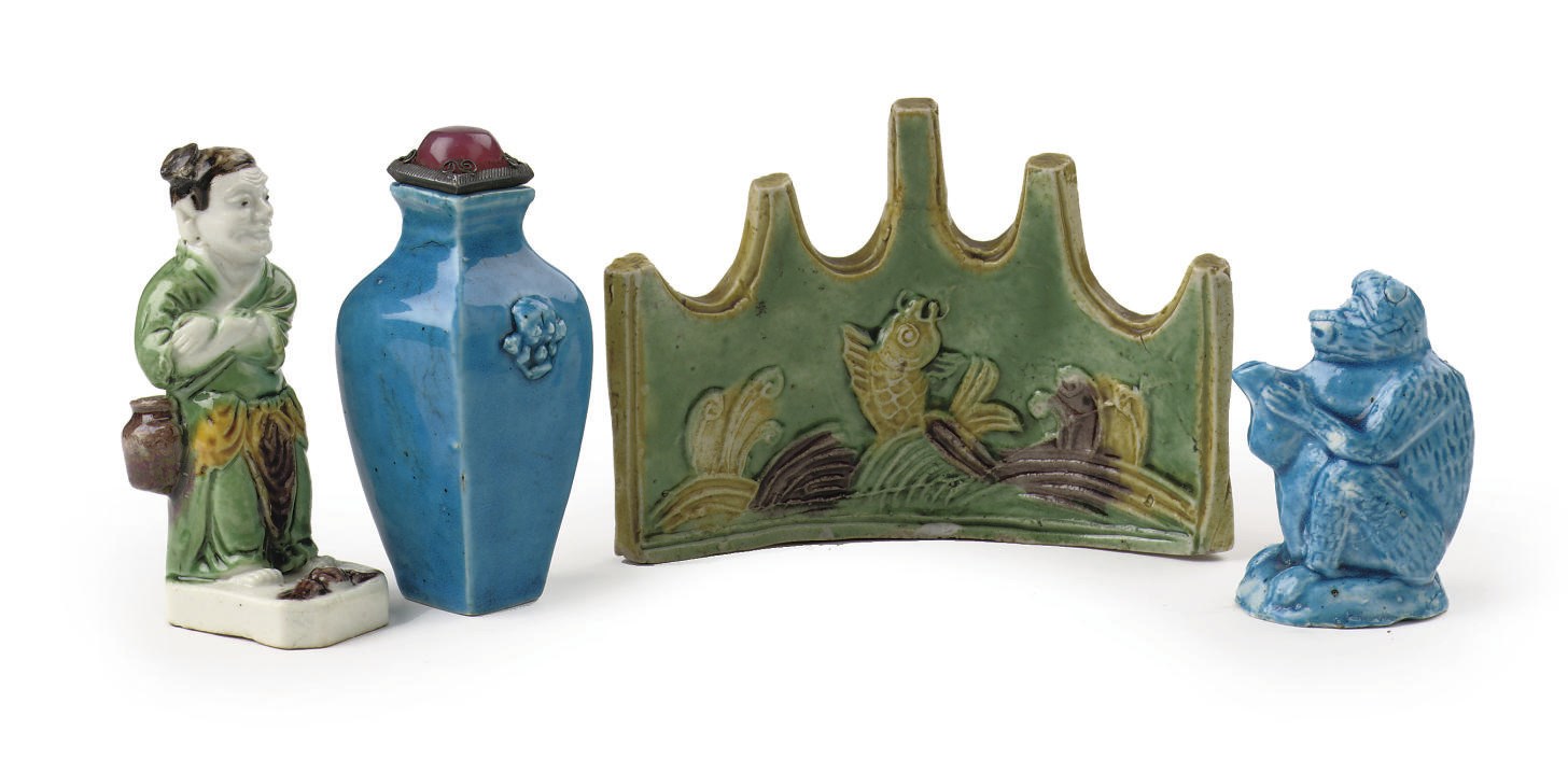 An assorted group of Chinese porcelain