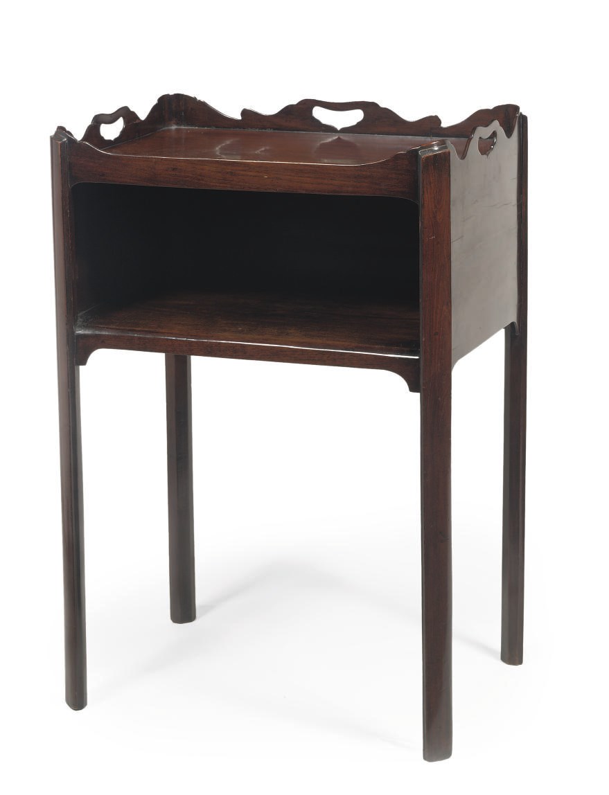 A GEORGE III MAHOGANY BEDSIDE TABLE