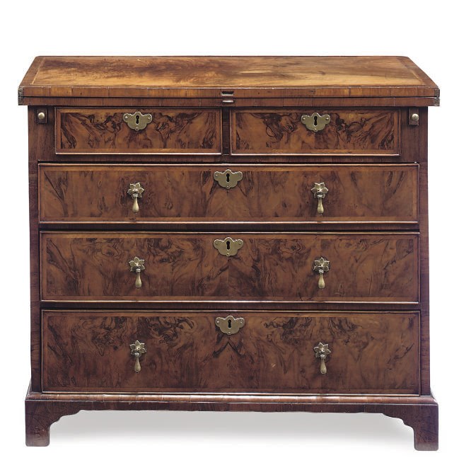 A GEORGE II WALNUT BACHELOR'S CHEST
