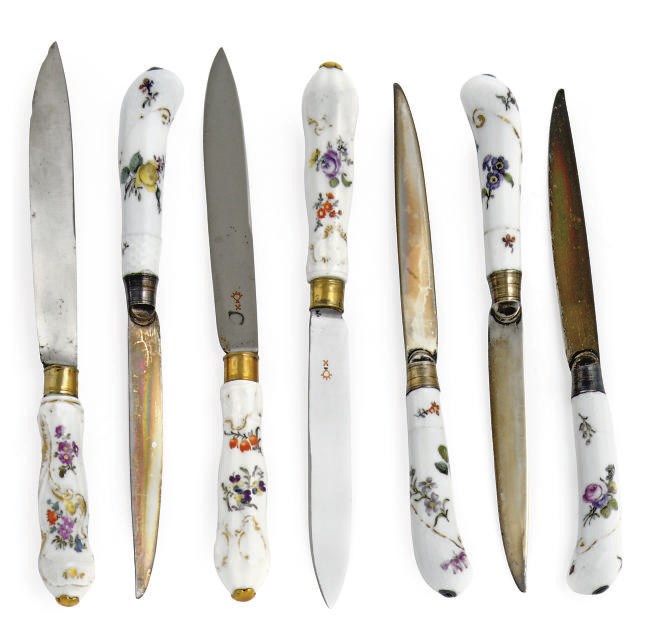 SEVEN MEISSEN CUTLERY HANDLES