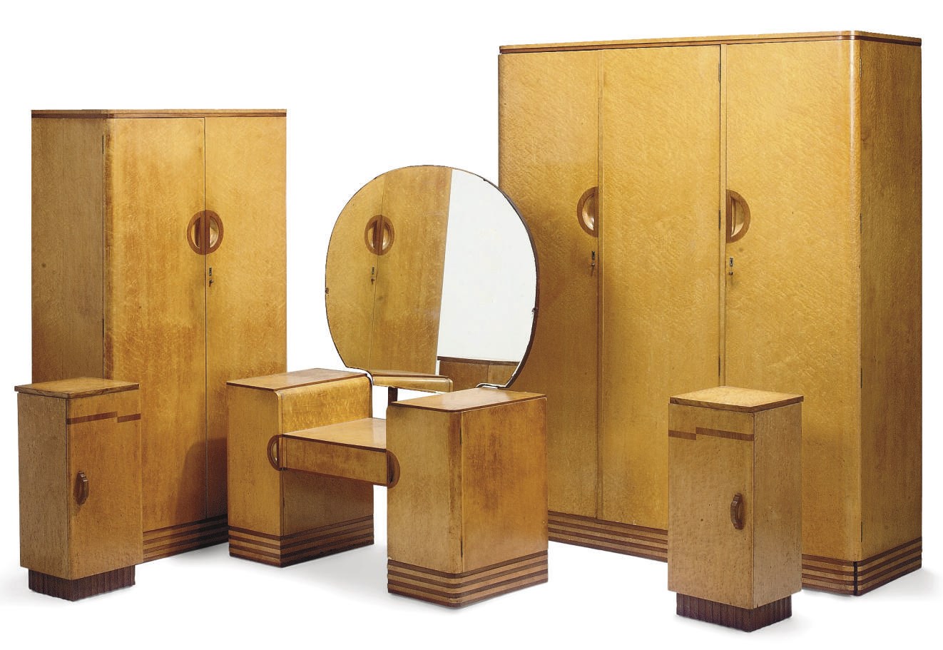 AN ART DECO BIRDS EYE MAPLE BEDROOM SUITE