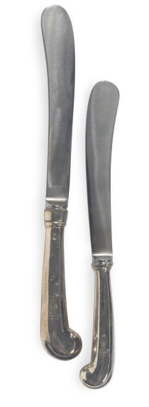 A SET OF GEORGE I DINNER AND DESSERT PISTOL-HANDLE KNIVES,