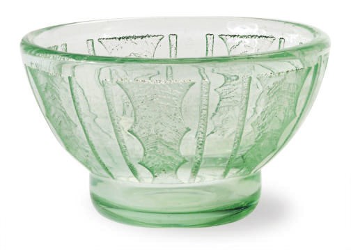 A FRENCH ACID-ETCHED GLASS BOWL,