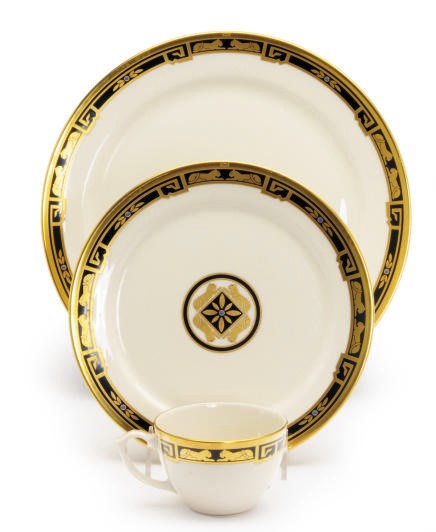 A FRENCH PORCEALAIN PART DINNER SERVICE,