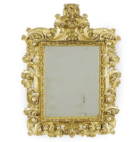 AN ITALIAN GILTWOOD WALL MIRROR,