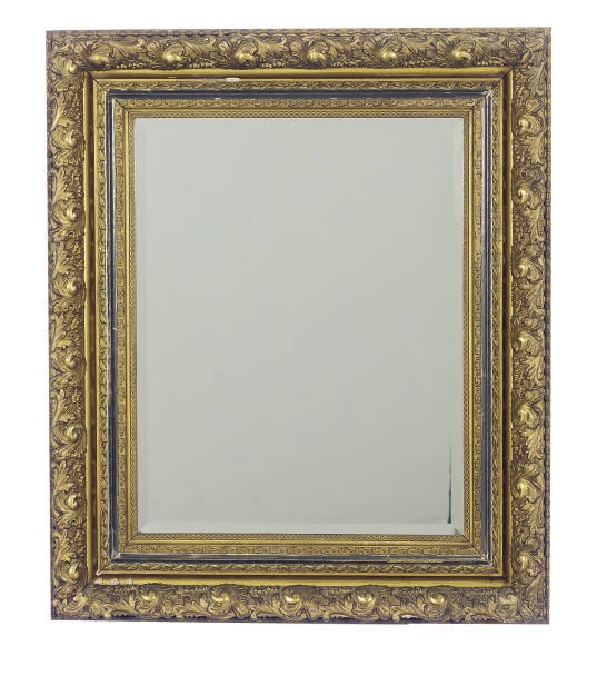 A GILTWOOD MIRROR,