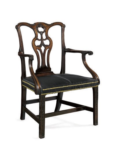 A GEORGE III MAHOGANY OPEN ARMCHAIR,