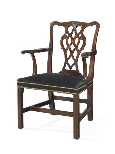 A GEORGE III MAHOGANY OPEN ARMCHAIR,