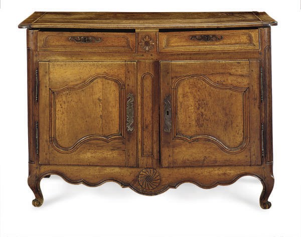 A LOUIS XV PROVINCIAL WALNUT AND FRUITWOOD BUFFET,