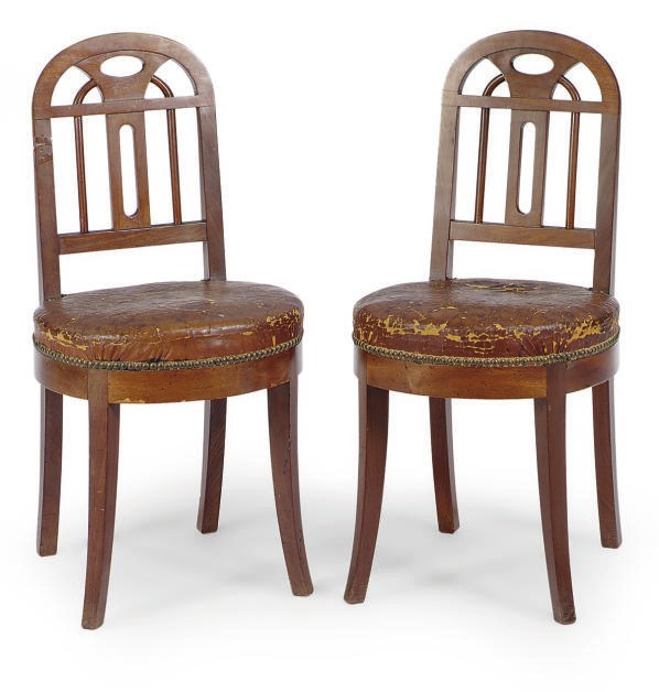 A SET OF FOUR FRENCH MAHOGANY SIDE CHAIRS,