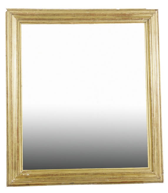 A GILTWOOD WALL MIRROR,